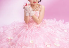 素敵なドレス姿のお嬢様のお写真を紹介したいとおもいます♪　2